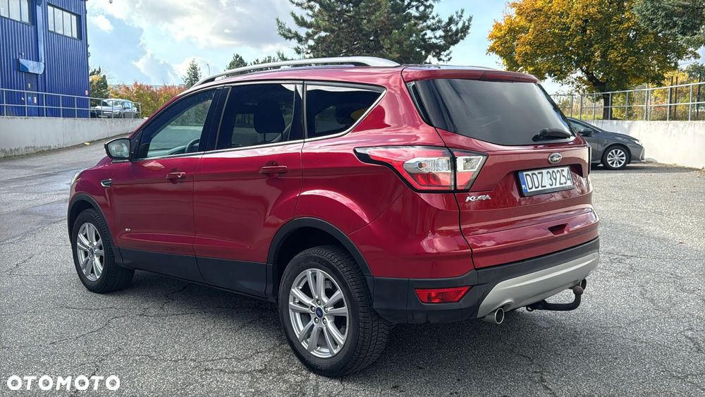 Ford Kuga 2.0 TDCi 4x4 Trend - 4