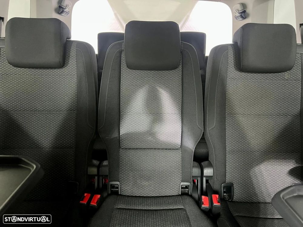 VW Touran 1.6 TDI Highline DSG - 10