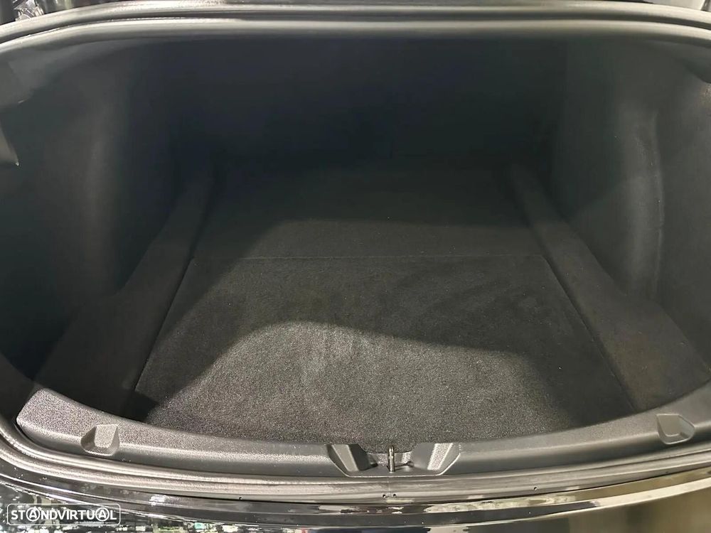 Tesla Model 3 Standard RWD - 46