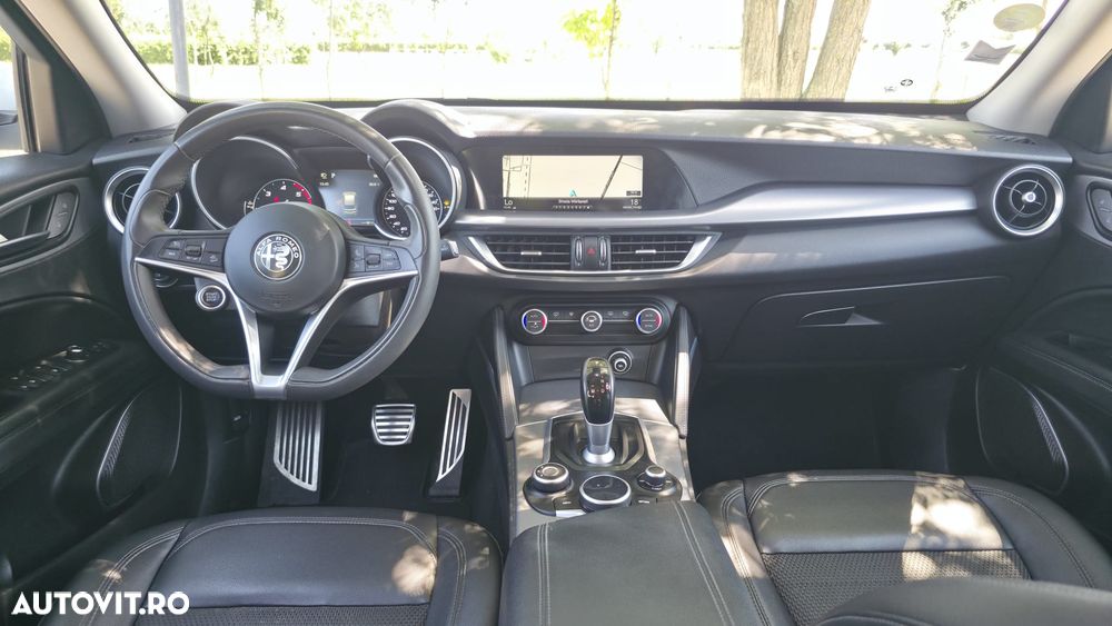 Alfa Romeo Stelvio - 6