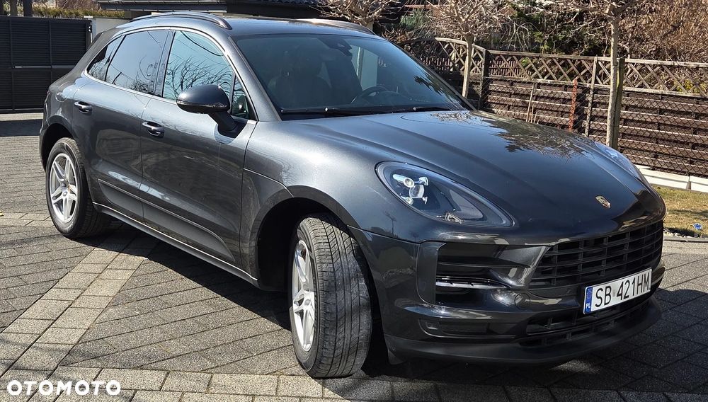 Porsche Macan Standard - 2