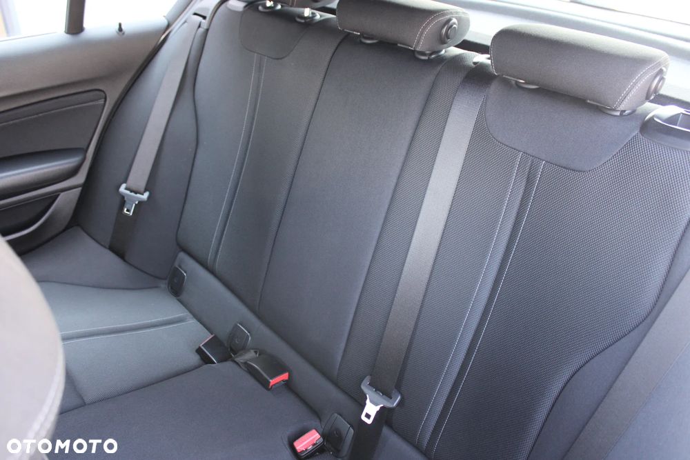 BMW Seria 1 125i M Sport - 27