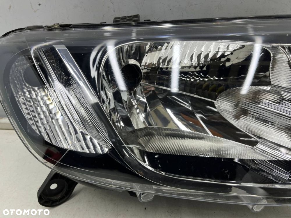 Lampa reflektor Dacia Sandero 2 II Lift Logan 2 II 12-16r. prawa przednia zwykła Europa 260107615r - 4