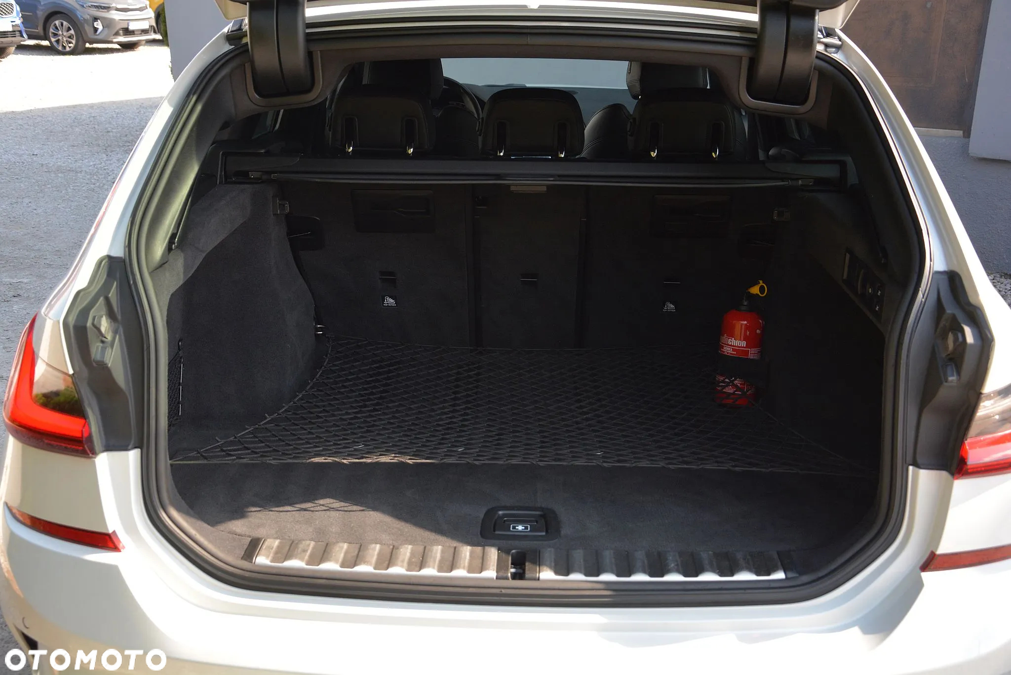 BMW Seria 3 320d Touring xDrive M Sport - 12