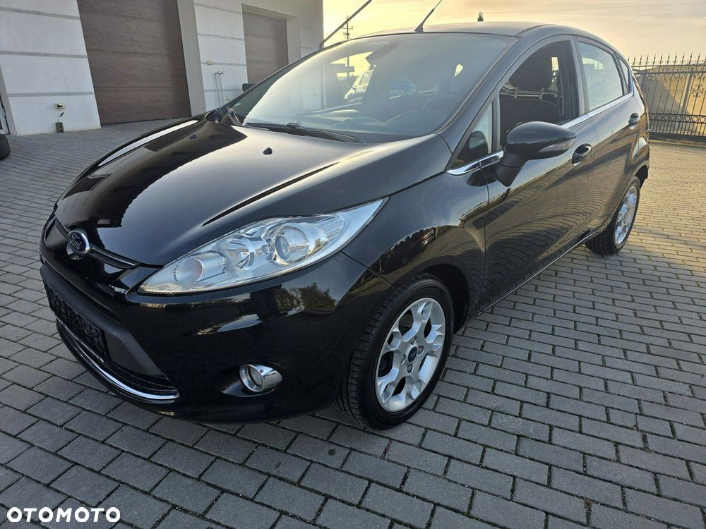 Ford Fiesta - 28