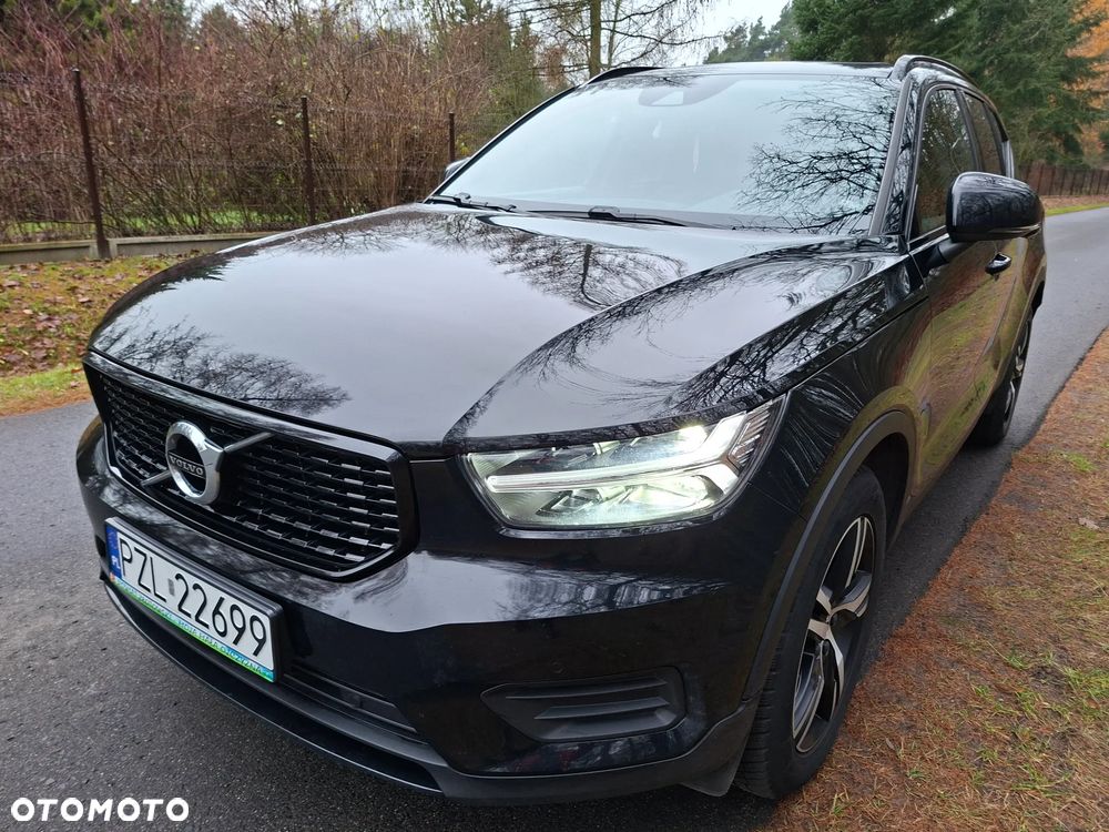Volvo XC 40 D3 R-Design - 2