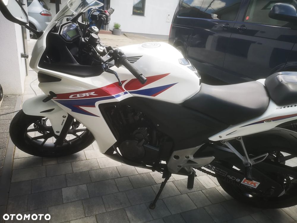 Honda CBR - 8