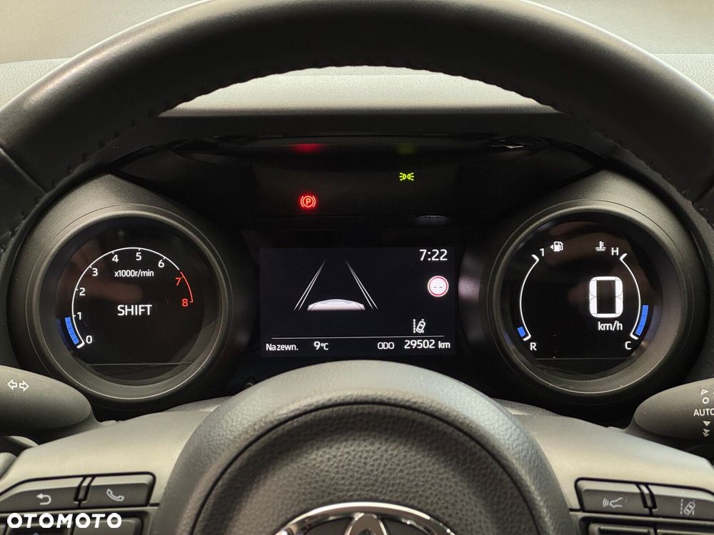 Toyota Yaris 1.5 Comfort - 16