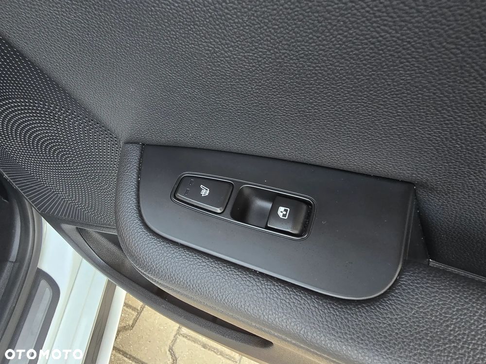 Kia ProCeed 1.5 T-GDI DCT7 OPF GT LINE - 38