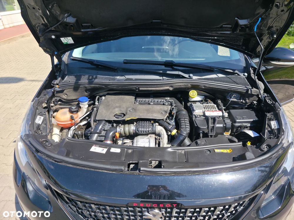 Peugeot 2008 BlueHDi FAP 120 STOP & START GT-Line Edition - 8