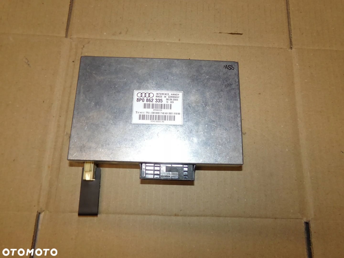 MODUŁ STEROWNIK BLUETOOTH 8P0862335 A4 B6 B7 A3 8P - 1