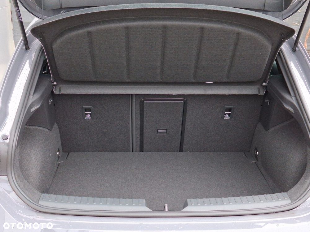 Cupra Leon 1.5 eTSI DSG - 11
