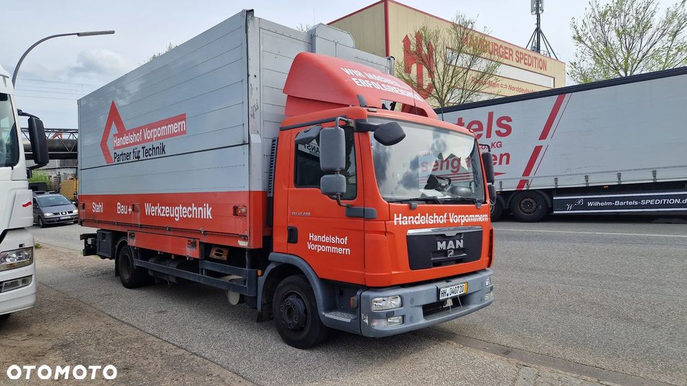 MAN TGL 12.220 Bok otwierany z Niemiec - 10