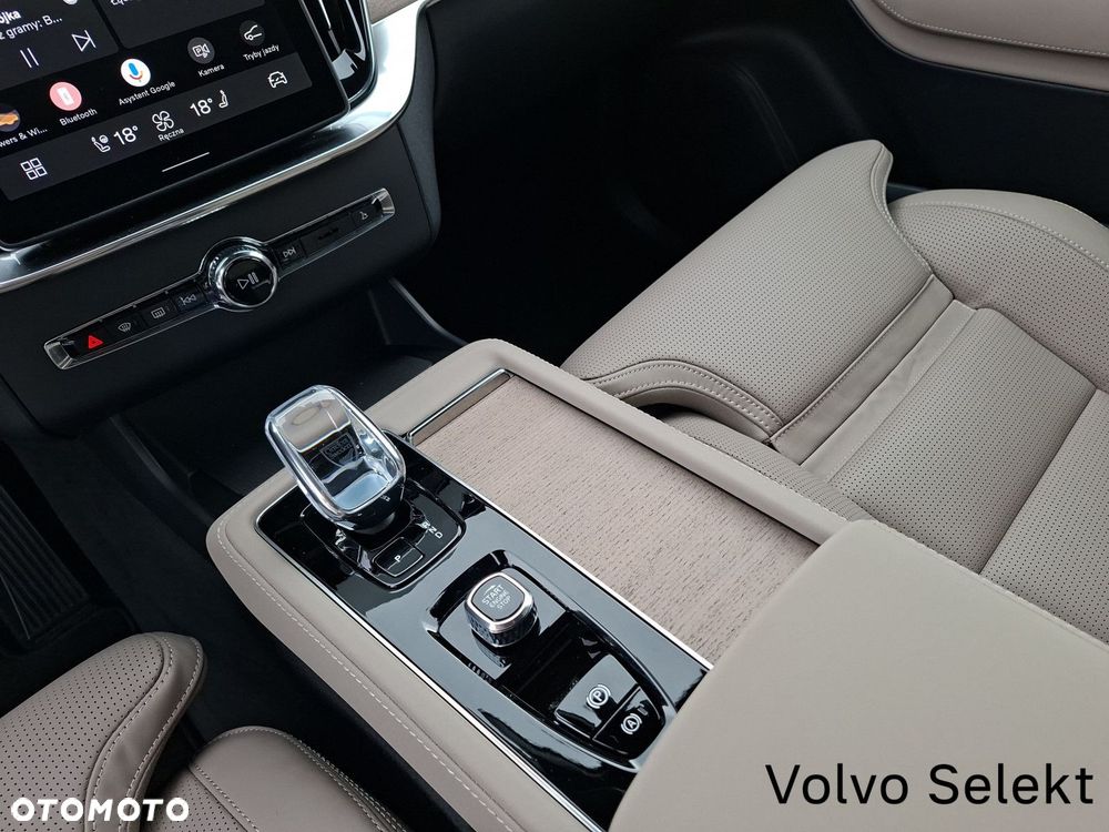 Volvo XC 90 B5 B AWD Ultra Bright 7os - 17