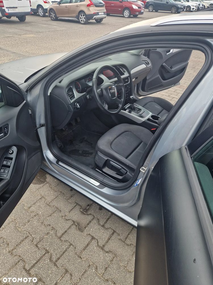Audi A4 Avant 2.0 TDI - 8