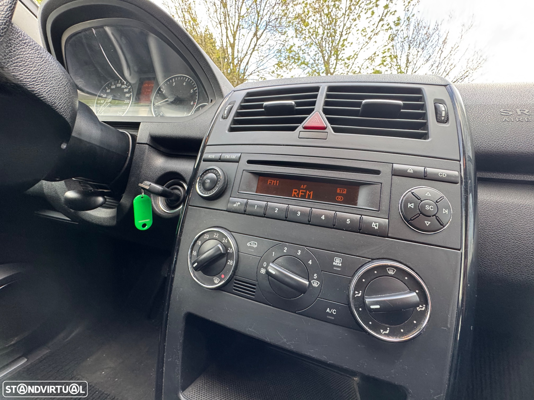 Mercedes-Benz A 150 Elegance - 8