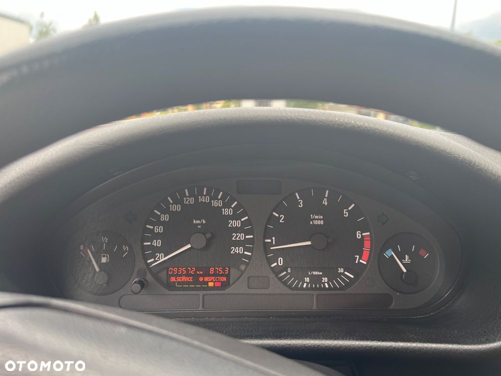 BMW Seria 3 - 18