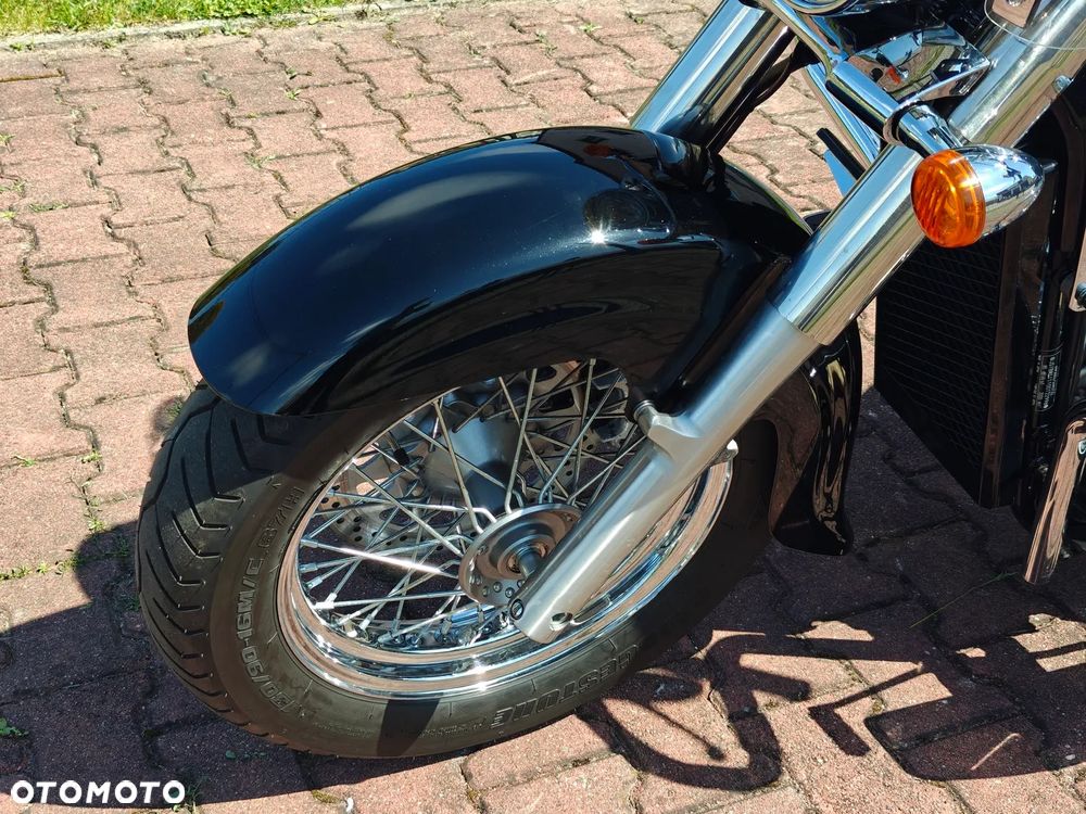 Suzuki Intruder - 20