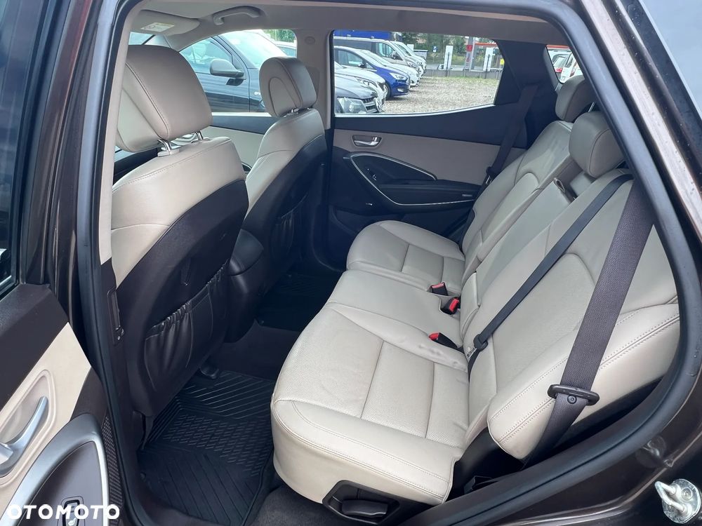 Hyundai Santa Fe 2.0 CRDi Executive 4WD - 23