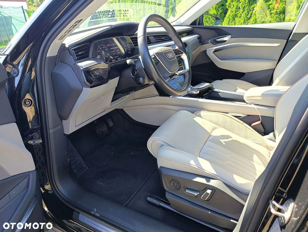 Audi e-tron Sportback 55 Quattro - 17