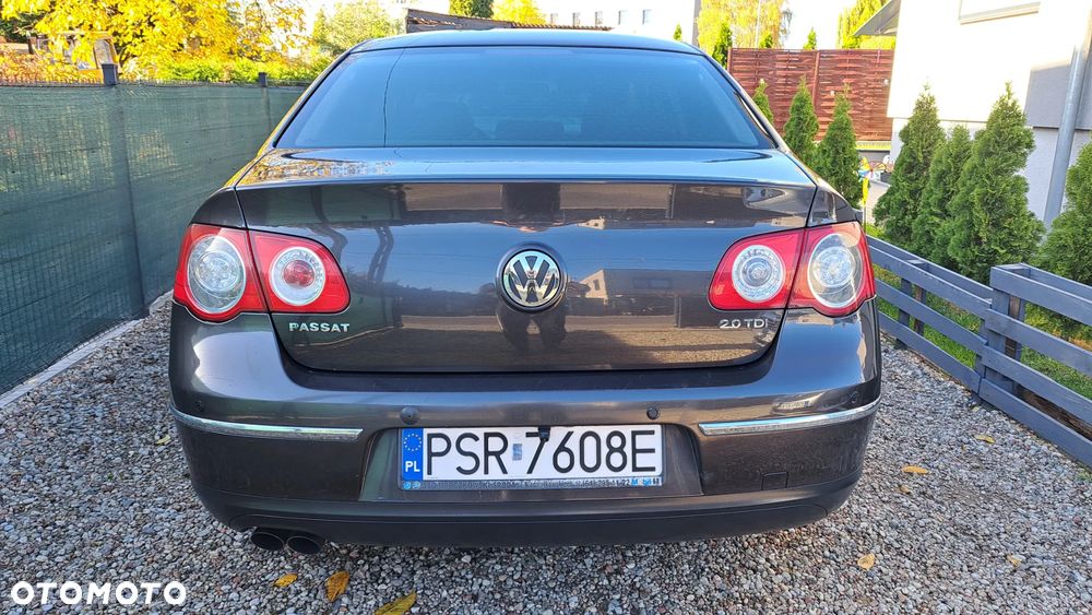 Volkswagen Passat 2.0 TDI DPF Highline - 7