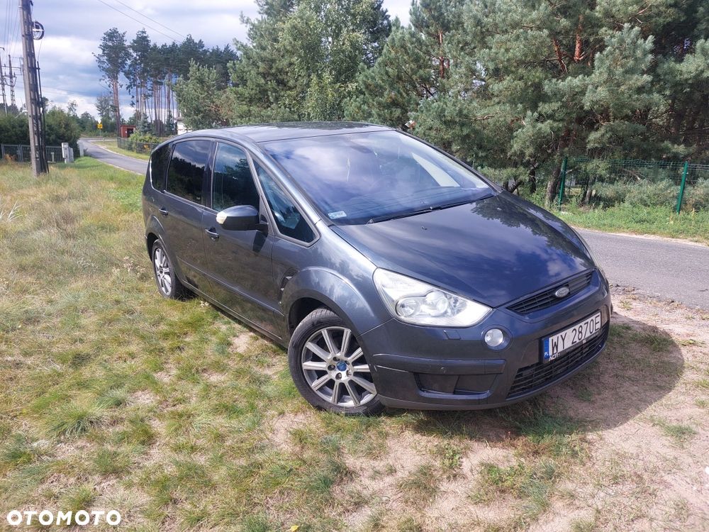 Ford S-Max - 8
