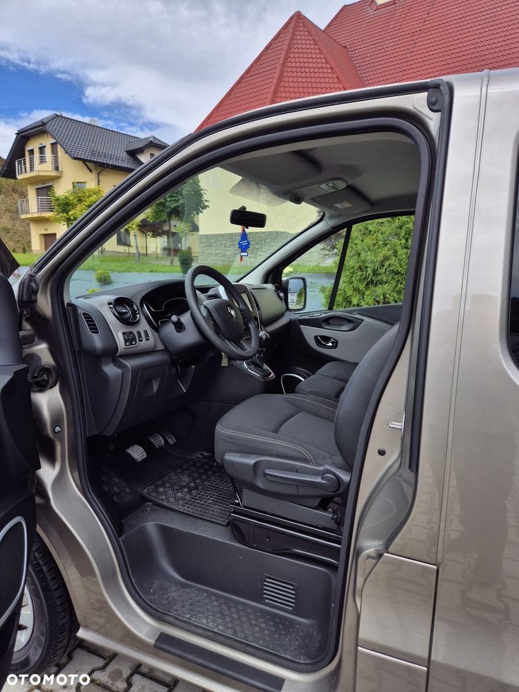 Renault Trafic - 6