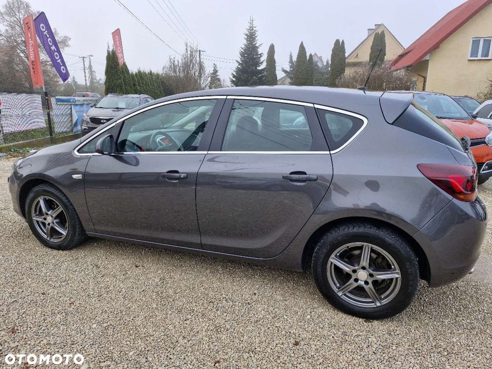 Opel Astra 1.4 Turbo Cosmo - 5