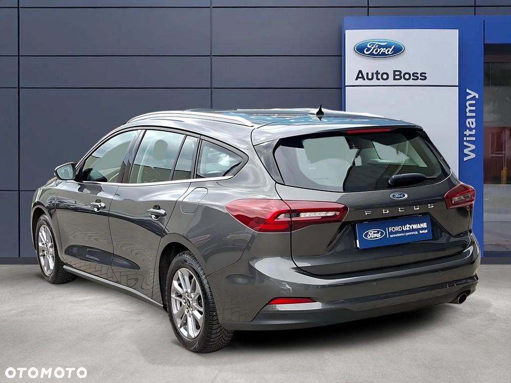 Ford Focus 1.0 EcoBoost Titanium - 3