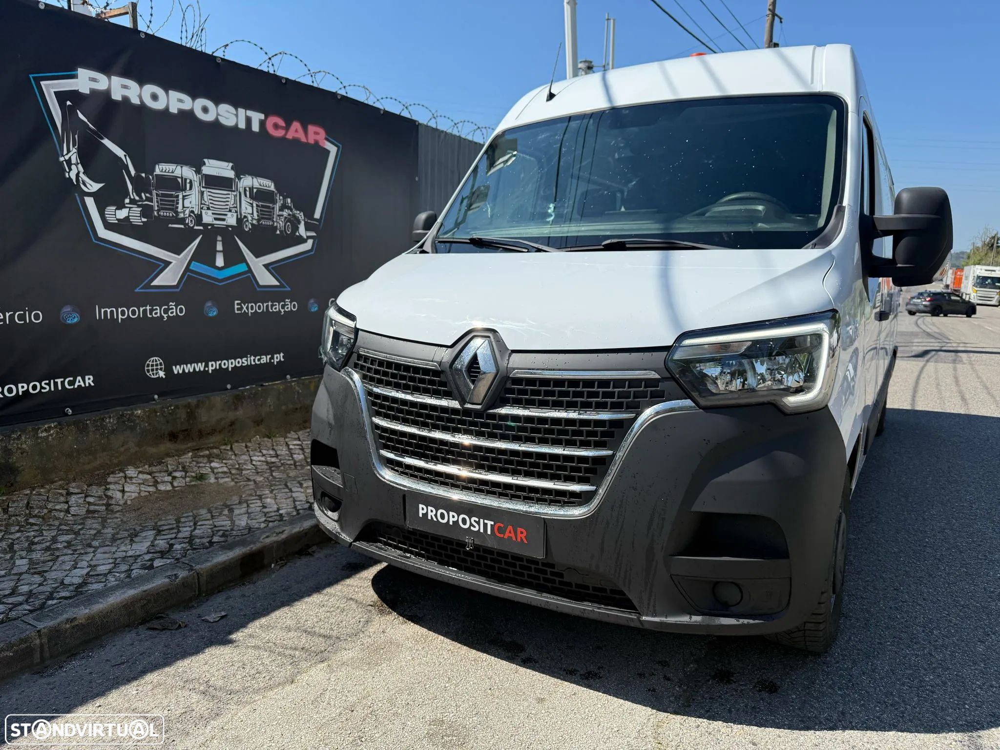 Renault Master 2.3 7 Lugares - 1