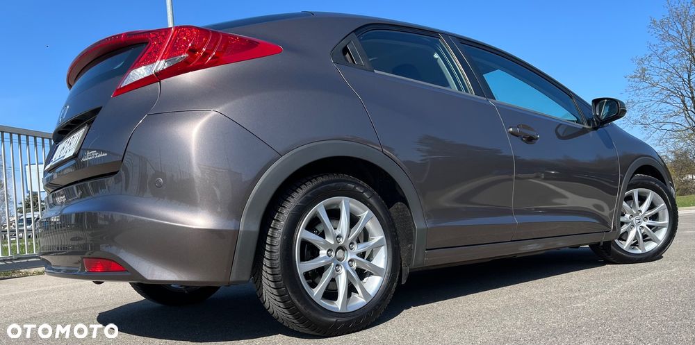 Honda Civic 1.4 i-VTEC Comfort - 13