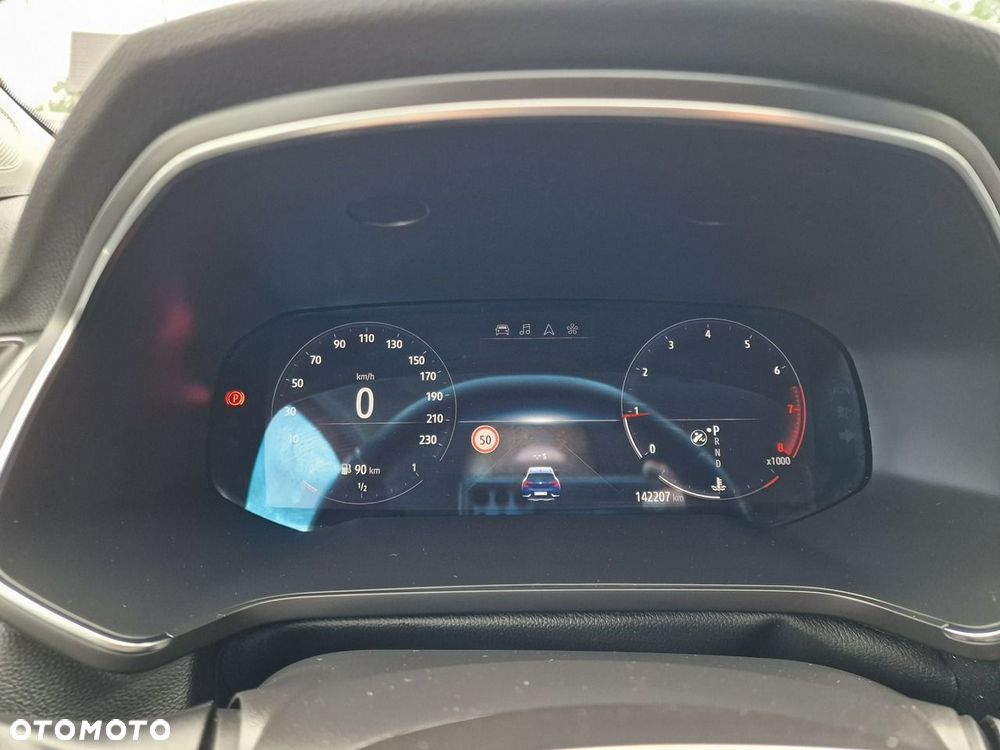 Renault Captur - 36