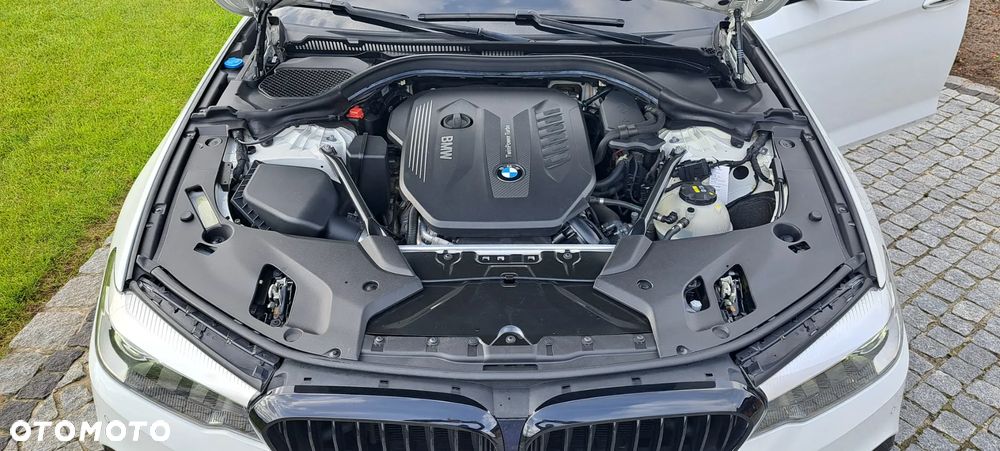 BMW Seria 5 530d xDrive M Sport sport - 15