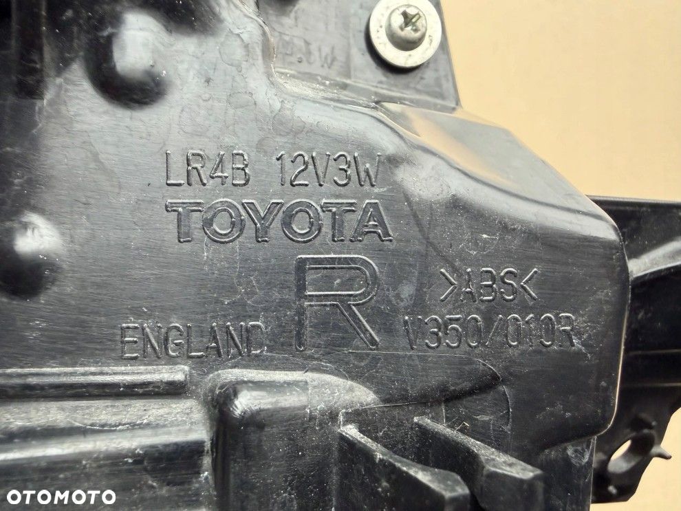 TOYOTA COROLLA E21 HB 19- PRAWA TYLNA LAMPA LED ORYGINAŁ - 4