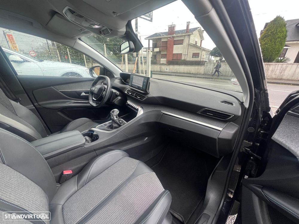 Peugeot 3008 1.5 BlueHDi Allure Pack - 16