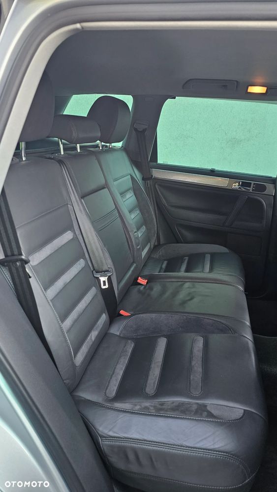 Volkswagen Touareg 6.0 W12 Automatik Sport - 22