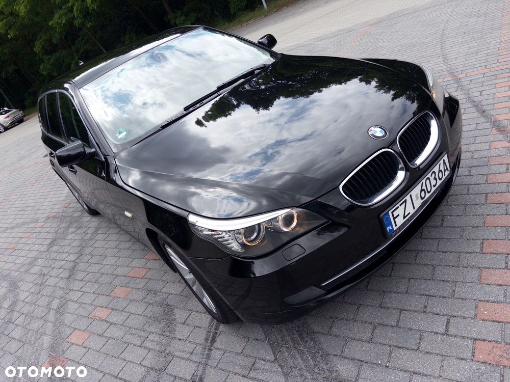 BMW Seria 5 520d Edition Exclusive - 14