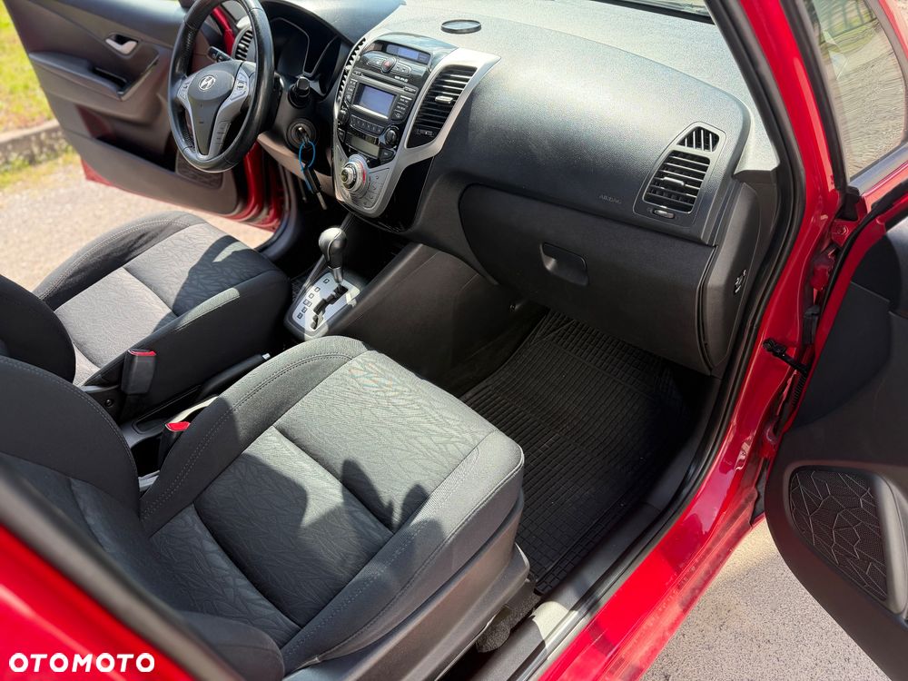 Hyundai ix20 1.6 Premium - 18