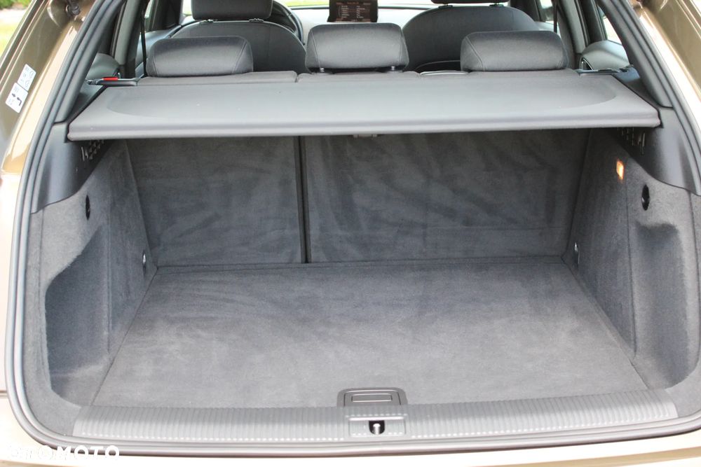 Audi Q3 2.0 TDI Edycja Specjalna - 24