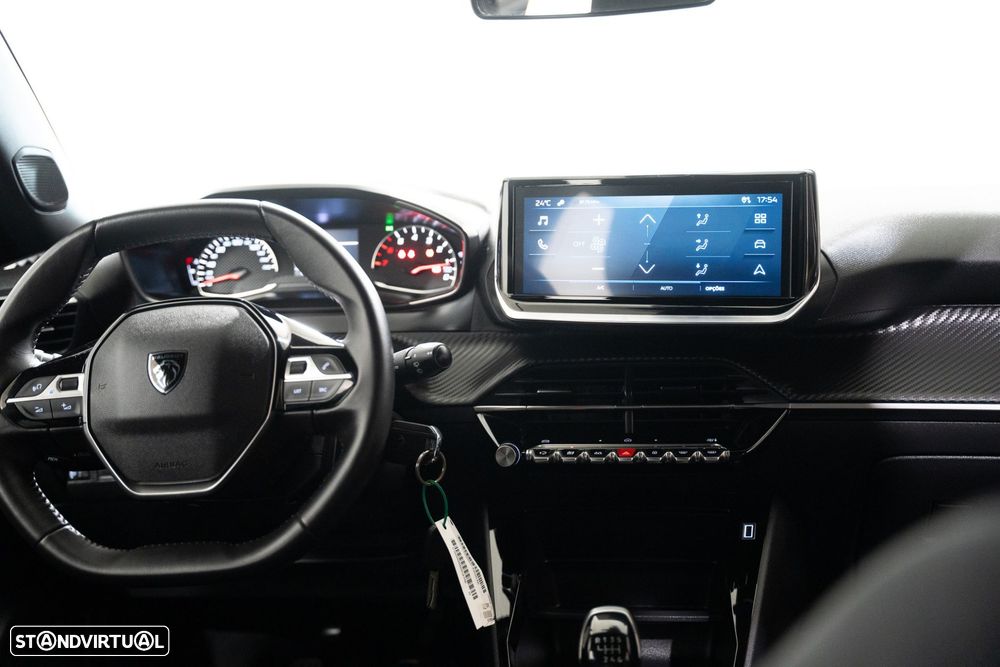 Peugeot 2008 1.2 PureTech Style - 12