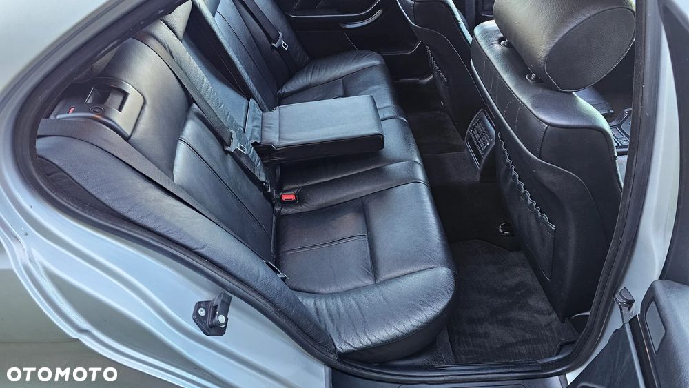 BMW Seria 5 - 22