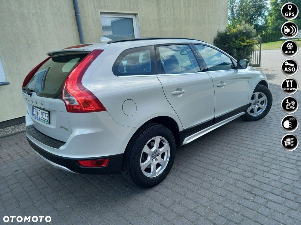 Volvo XC 60 DRIVe Momentum - 1