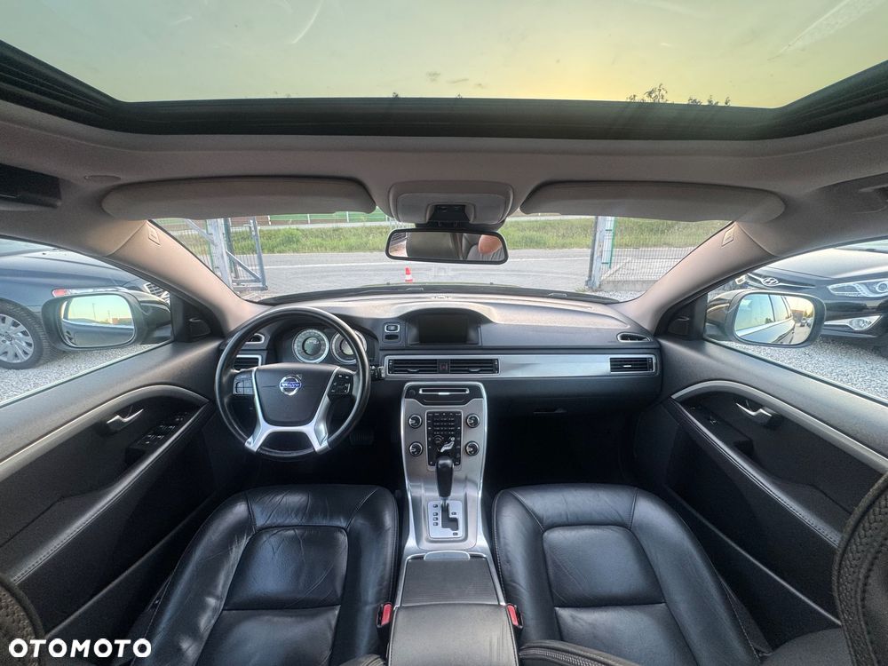 Volvo XC 70 D5 AWD Geartronic Summum - 24