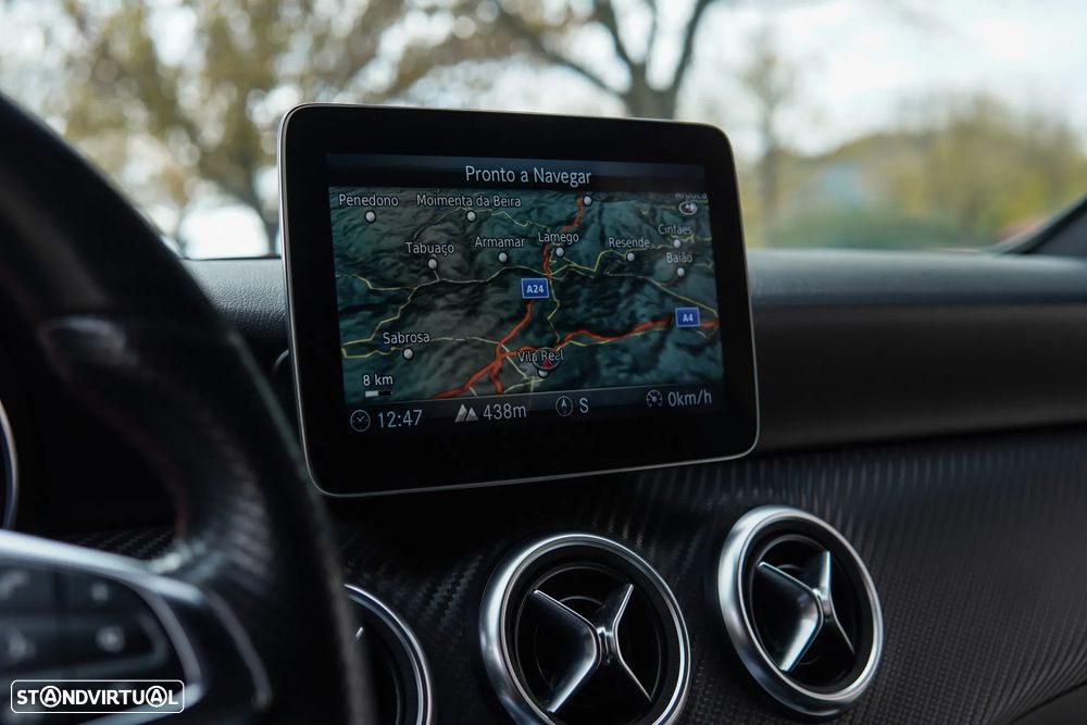Mercedes-Benz A 180 d AMG Line - 45