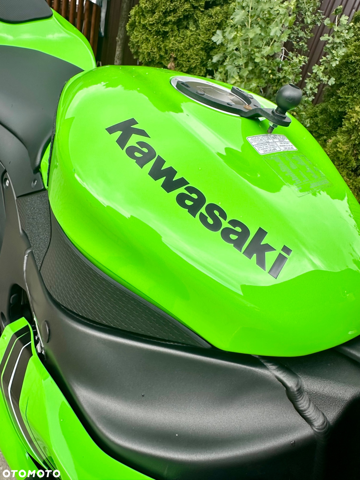 Kawasaki ZXR - 14