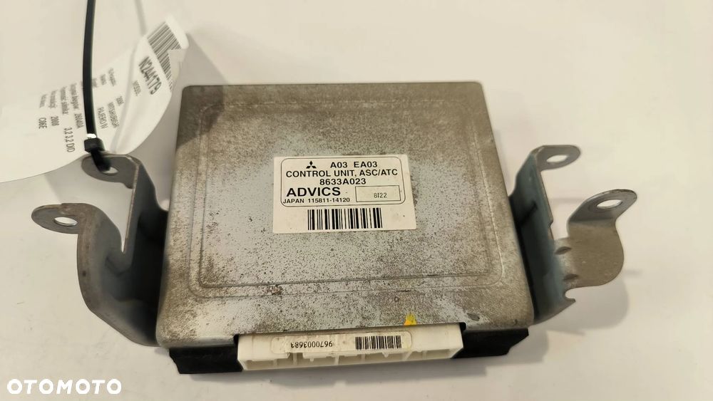 Moduł sterownik ABS 8633A023  Mitsubishi Pajero 2008 SUV Diesel 147kW 3200cm³ - 3