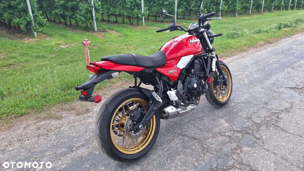 Kawasaki Z 650 RS - 18