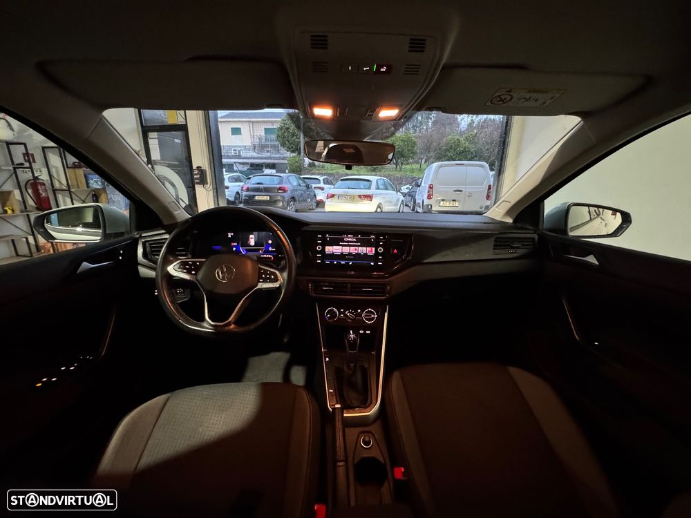 VW Polo 1.0 TSI Urban DSG - 9