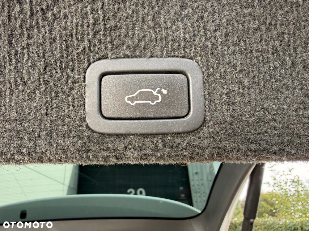 Volvo XC 60 - 8