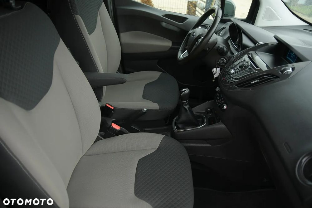 Ford Tourneo Courier 1.5 TDCi Titanium - 16